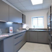 Façades Touch gris ardoise plan en céramique finition Pierre Bleue